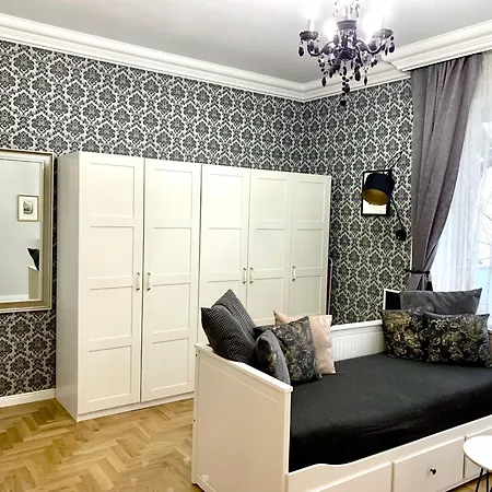 Salezego 2 By Nyx Warsaw